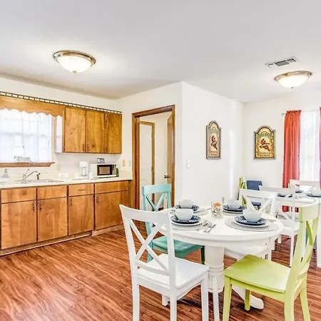 Brilliant In Bellview-Back Unit-- Mins To Nas Pensacola, Beach, Shopping Exterior photo